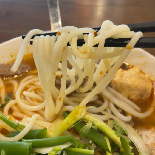 ホァングン　ブン